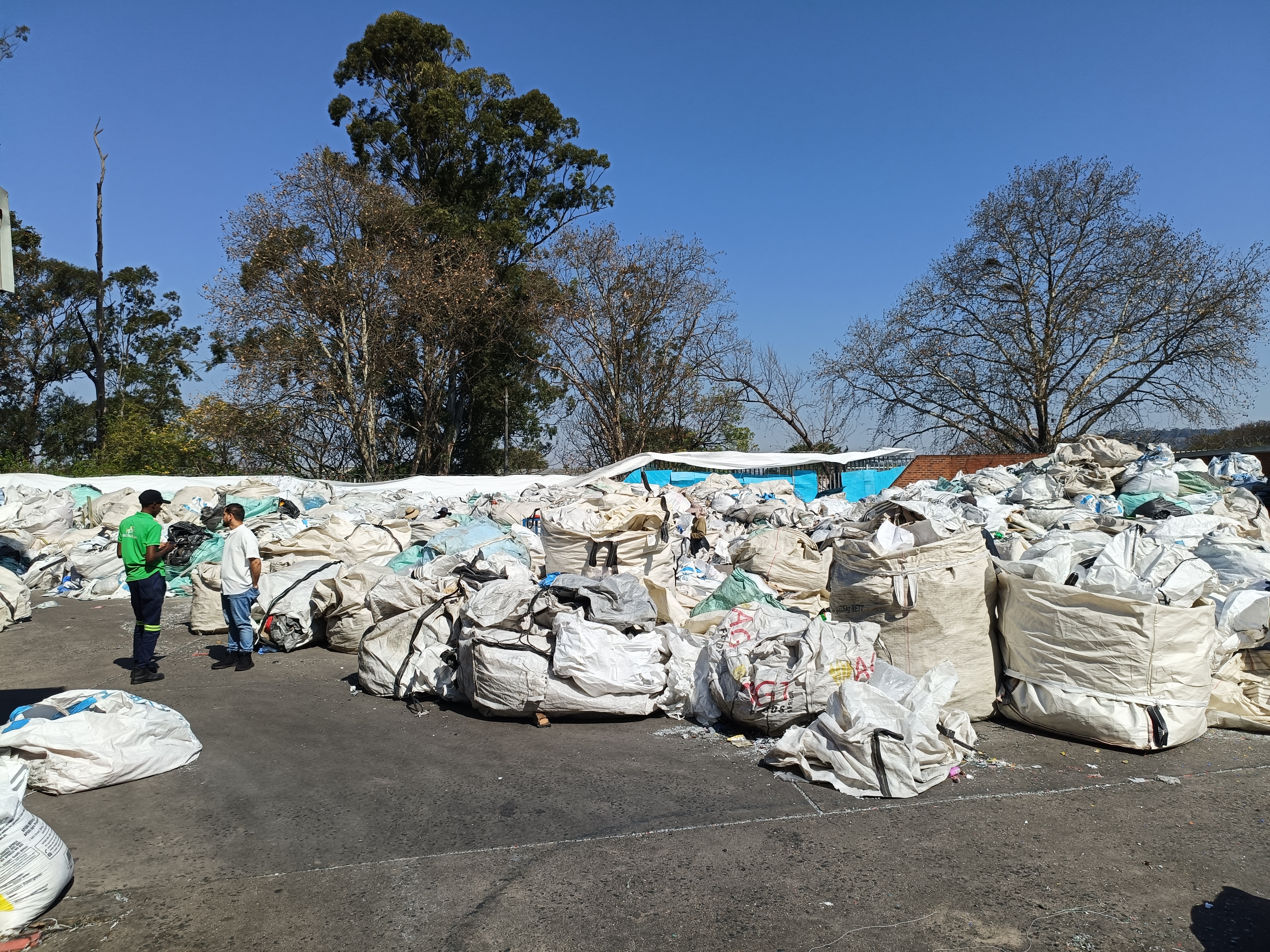 Outdoor bag storage yard